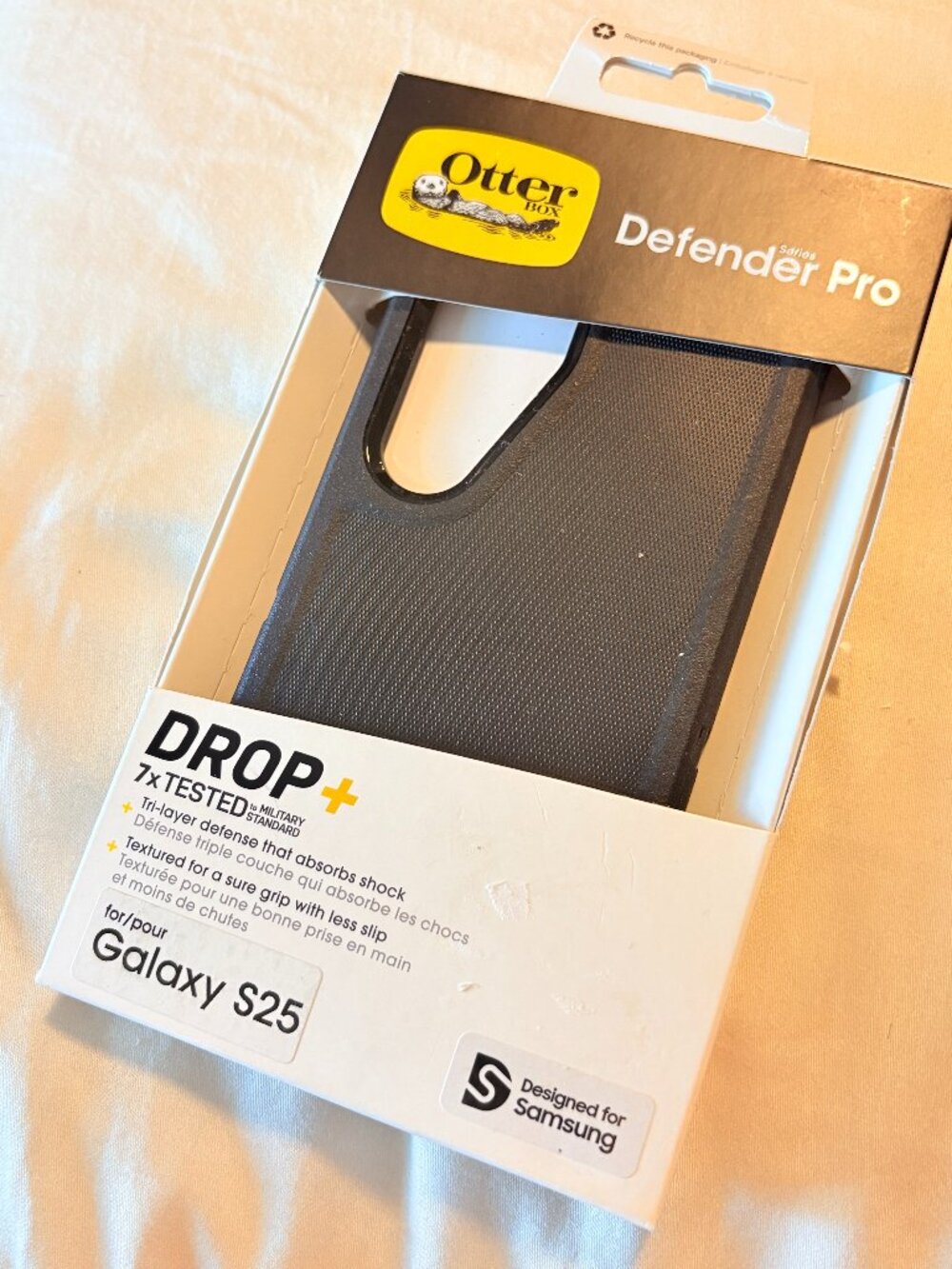 OtterBox Defender Pro Galaxy S25 Case Black New With Tags